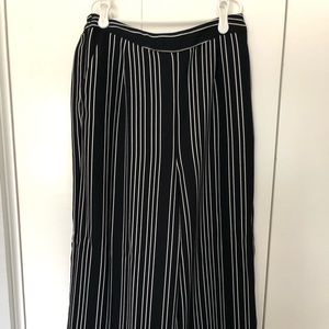 Wide-leg pinstriped pants